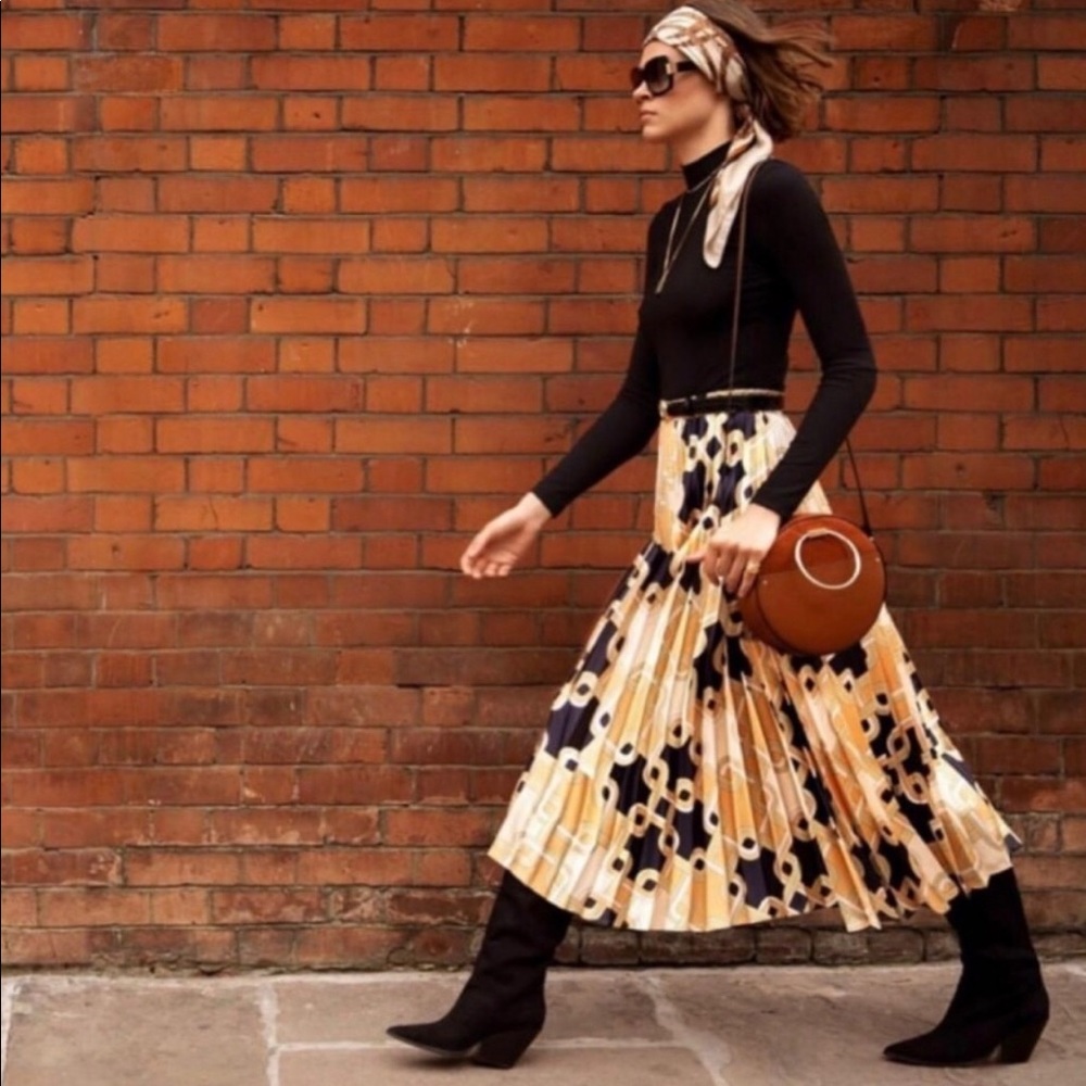 Richard Allan x H&M Pleated Satin Skirt